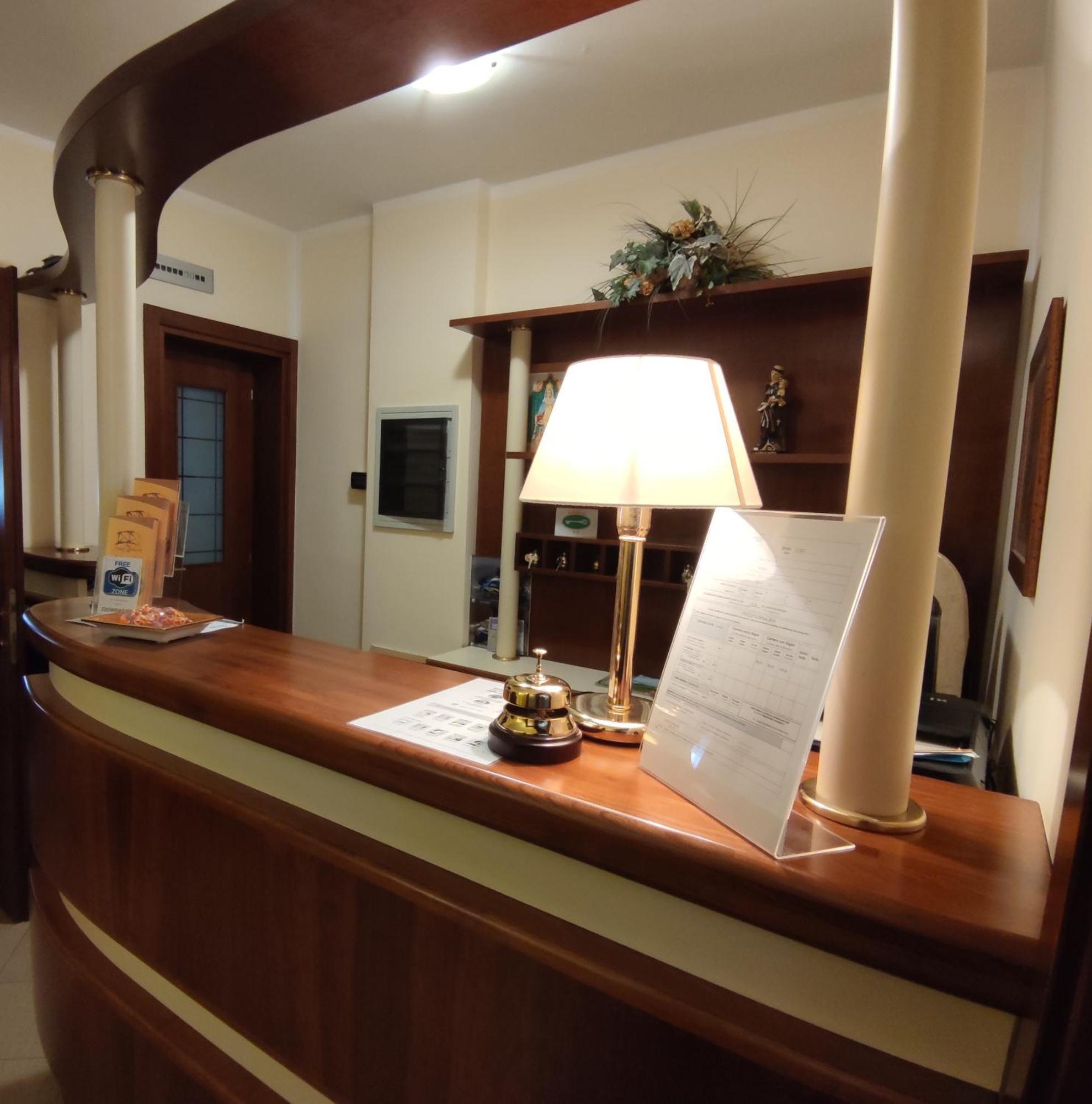 Ponte Nuovo Bed & Breakfast Altissimo Ngoại thất bức ảnh